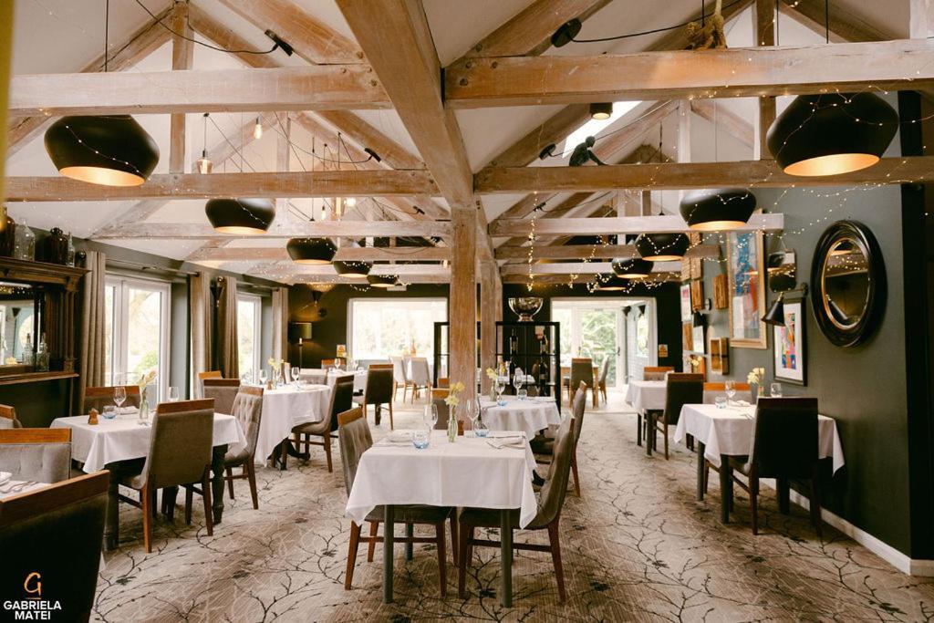 Crouchers Hotel شيشستر المظهر الخارجي الصورة
